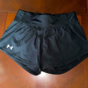NWT Under Armour black athletic shorts